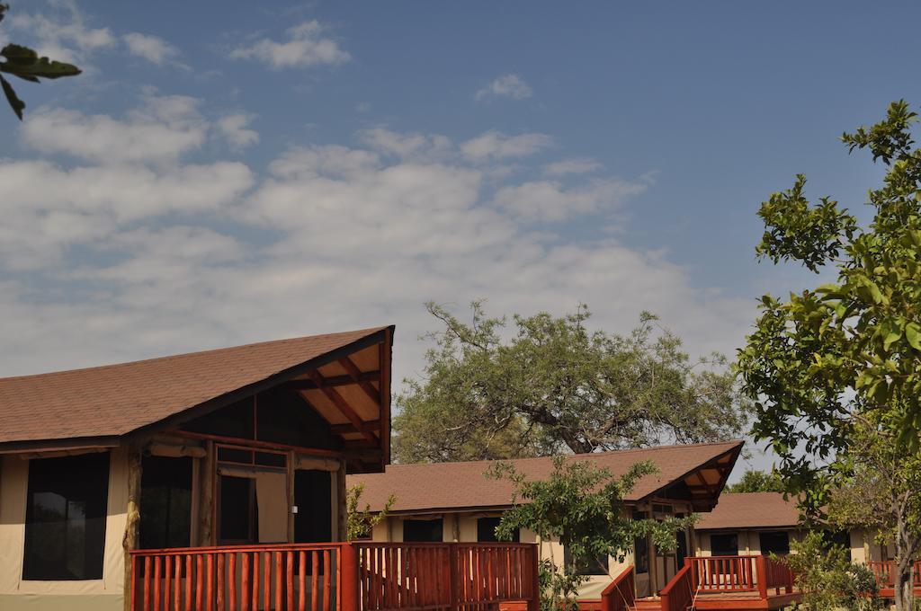 Elephant Rock Luxury Camp Tarangire Kaiti